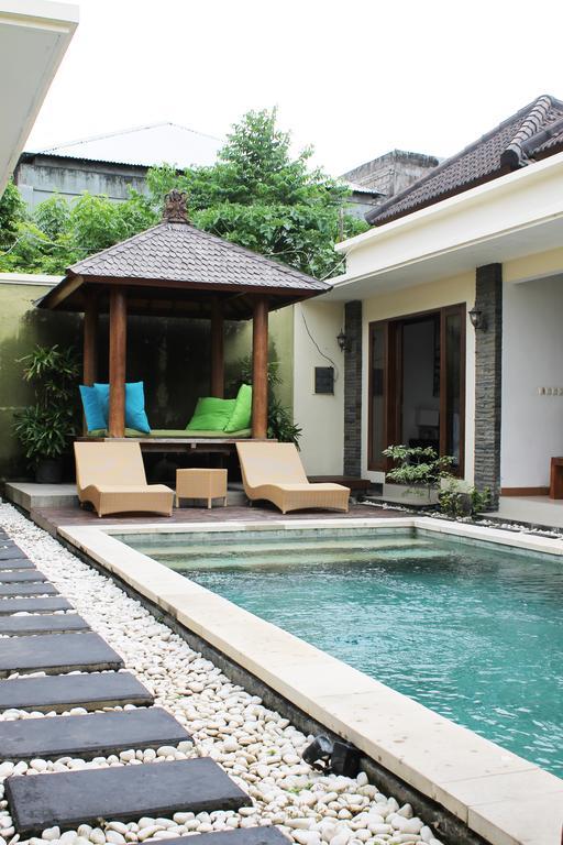 Villa Penyu Legian  Exterior photo
